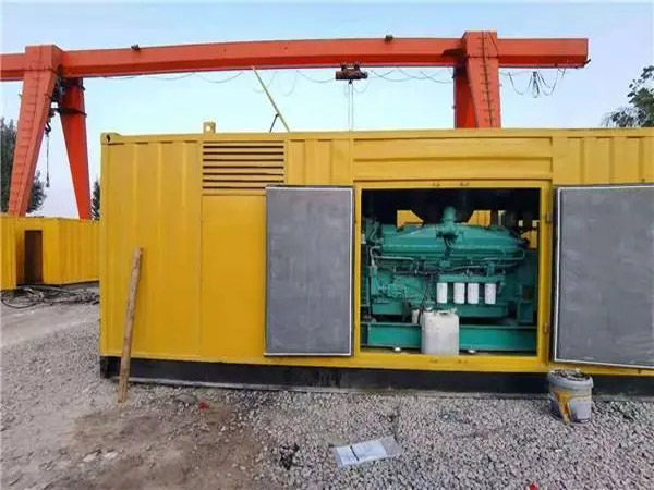 洪湖冬季低温环境下，500KW发电机组应该选择什么类型的启动电瓶？